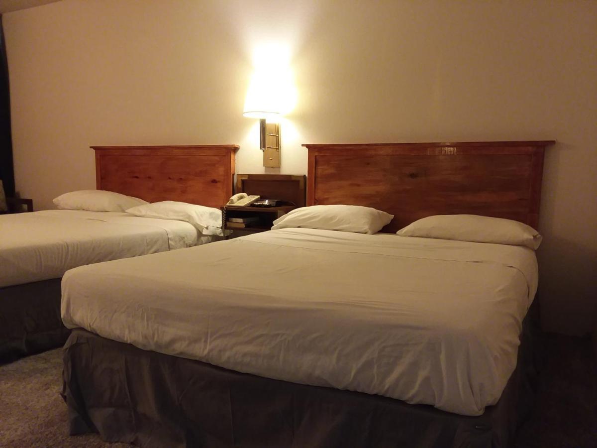 Americas Best Value Inn Laramie Zewnętrze zdjęcie
